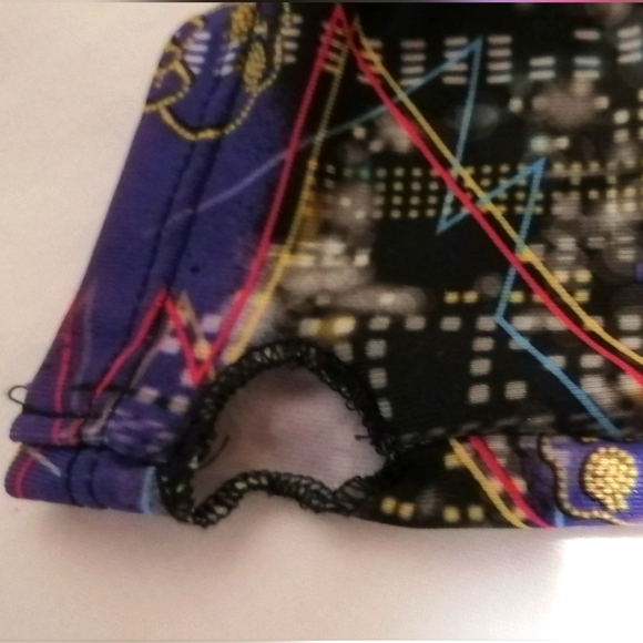 Monster High Girl's Shirt Arm Warmers NWT Size M/M(10/12) - Picture 10 of 10